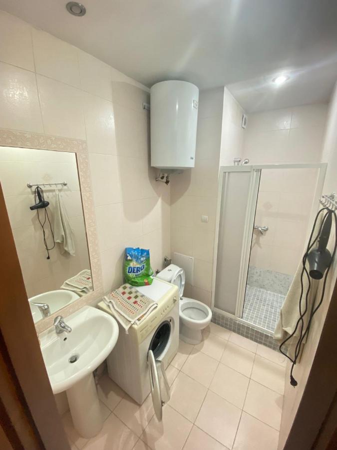 White New Apartments Ultracentral 2-Rooms In The Heart Chisinau Bagian luar foto