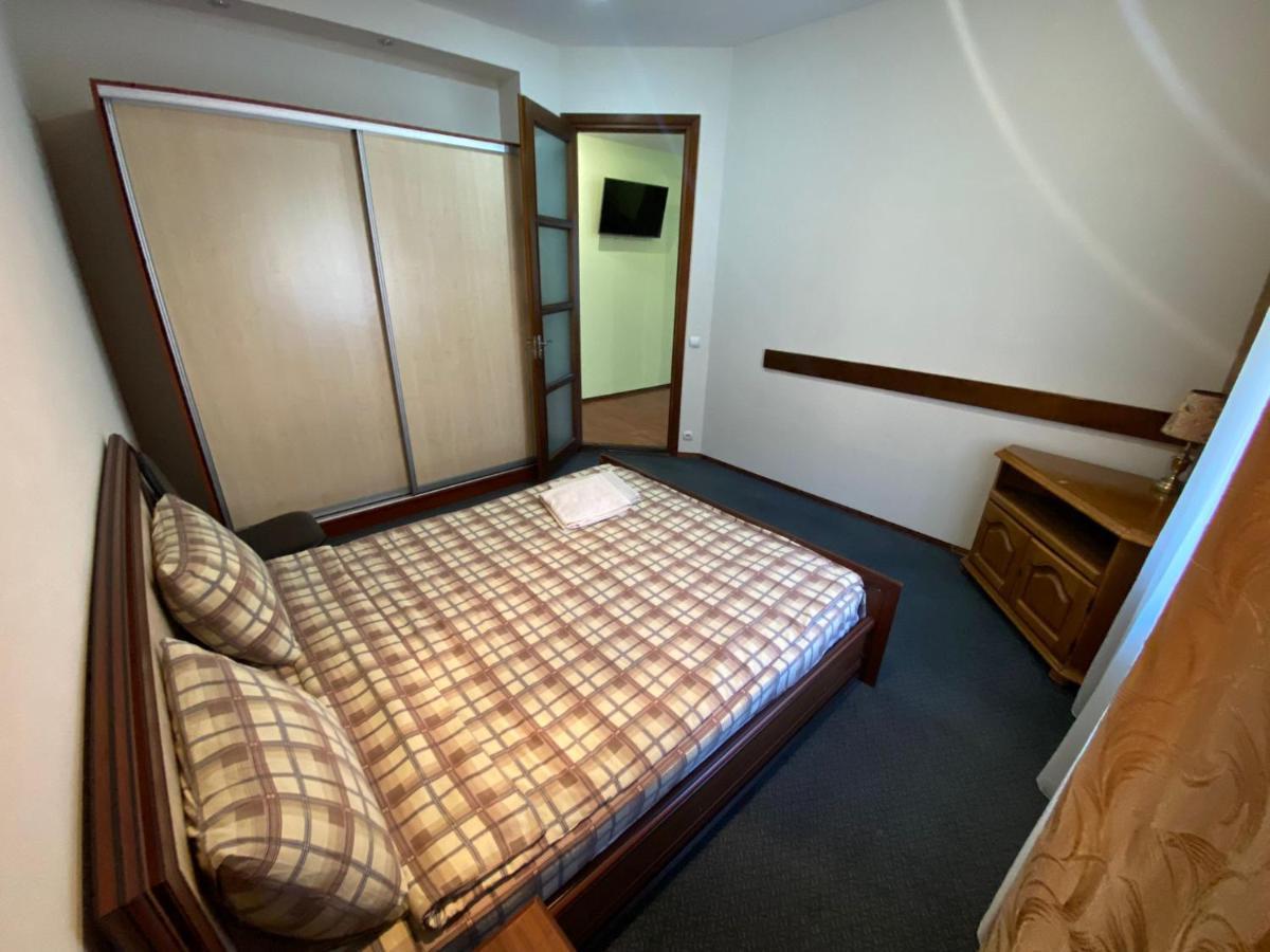 White New Apartments Ultracentral 2-Rooms In The Heart Chisinau Bagian luar foto
